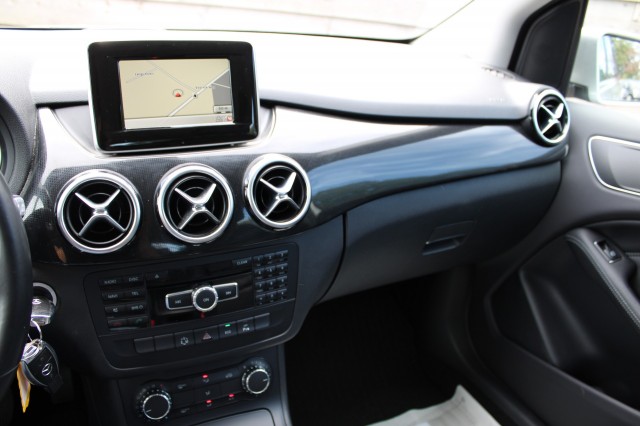 MERCEDES-BENZ B-KLASSE 180 Ambition Automaat , Autobedrijf Roetert, Loenen