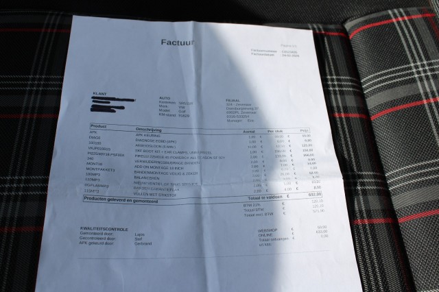 VOLKSWAGEN GOLF 2.0 TSI GTI 220pk Automaat Airco/Cruise/Camera/CarPlay/Stoelverw, Autobedrijf Roetert, Loenen