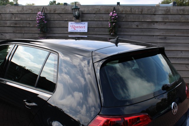VOLKSWAGEN GOLF 2.0 TSI GTI 220pk Automaat Airco/Cruise/Camera/CarPlay/Stoelverw, Autobedrijf Roetert, Loenen