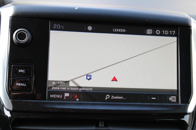 PEUGEOT 2008 1.2 110pk Blue Lion Airco/Cruise/DAB/Carplay/Navi/PDC/Trekhaak, Autobedrijf Roetert, Loenen