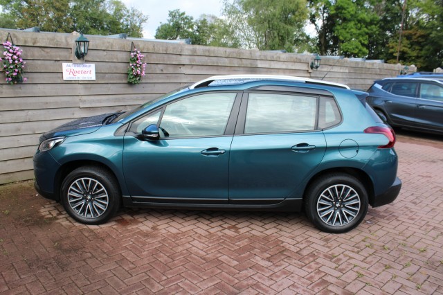 PEUGEOT 2008 1.2 110pk Blue Lion Airco/Cruise/DAB/Carplay/Navi/PDC/Trekhaak, Autobedrijf Roetert, Loenen