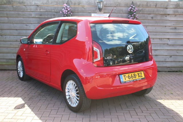 VOLKSWAGEN UP 1.0 60pk High Up! BM airco/el.schuifdak/lm velgen/stoelverw. 3-drs, Autobedrijf Roetert, Loenen