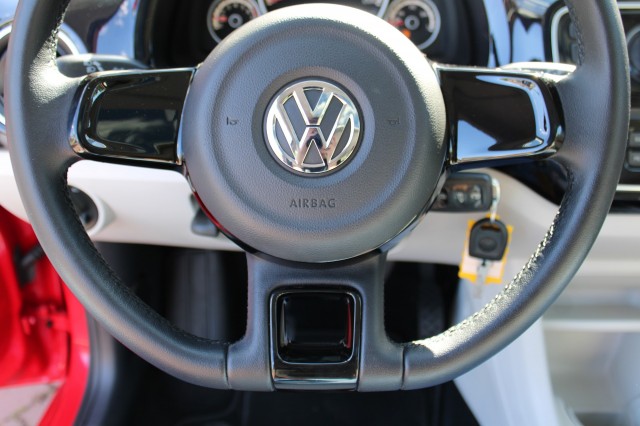 VOLKSWAGEN UP 1.0 60pk High Up! BM airco/el.schuifdak/lm velgen/stoelverw. 3-drs, Autobedrijf Roetert, Loenen