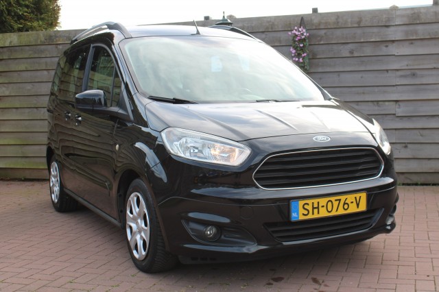 FORD TOURNEO COURIER 1.0 101 pk Titanium Airco/RadioCD/Cruise/PDC 5 persoons, Autobedrijf Roetert, Loenen