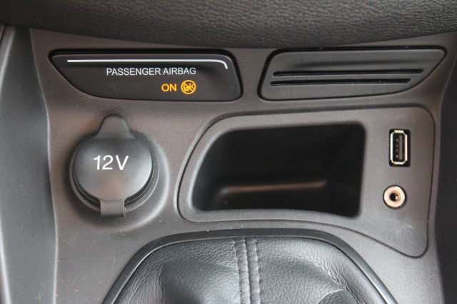 FORD TOURNEO COURIER 1.0 101 pk Titanium Airco/RadioCD/Cruise/PDC 5 persoons, Autobedrijf Roetert, Loenen