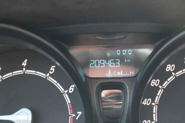 FORD TOURNEO COURIER 1.0 101 pk Titanium Airco/RadioCD/Cruise/PDC 5 persoons, Autobedrijf Roetert, Loenen