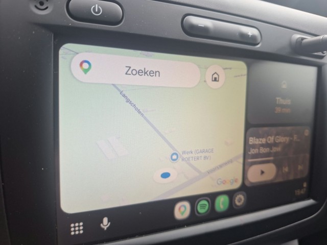 DACIA DUSTER 1.0 TCe 100pk Bi-Fuel LPG-G3 15th Anniversary ECC/cruise/navi/trekhaak, Autobedrijf Roetert, Loenen