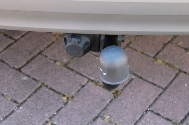 BMW X1 sDrive18i 136pk Essential ECC/Cruise/Navi/PDC/Stoelverw/Trekhaak, Autobedrijf Roetert, Loenen