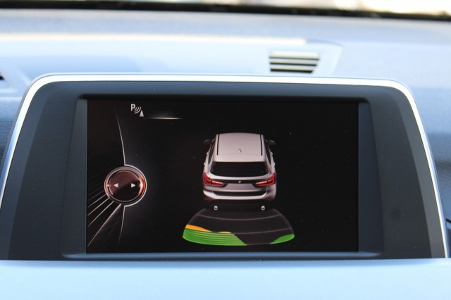 BMW X1 sDrive18i 136pk Essential ECC/Cruise/Navi/PDC/Stoelverw/Trekhaak, Autobedrijf Roetert, Loenen