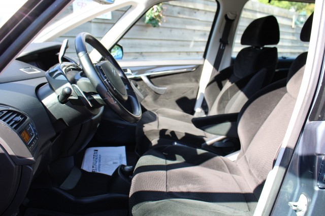 CITROEN C4 GRAND PICASSO 2.0 140pk Automaat Exclusive 7-pers ECC/Cruise/PDC/Trekhaak, Autobedrijf Roetert, Loenen