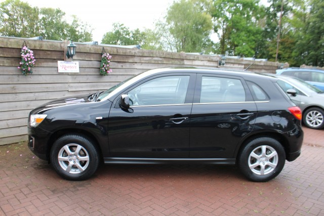 MITSUBISHI ASX 1.6 117pk Cleartec Bright ECC/navi/bluetooth/PDC, Autobedrijf Roetert, Loenen