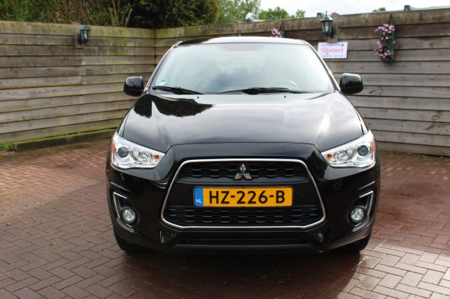 MITSUBISHI ASX 1.6 117pk Cleartec Bright ECC/navi/bluetooth/PDC, Autobedrijf Roetert, Loenen