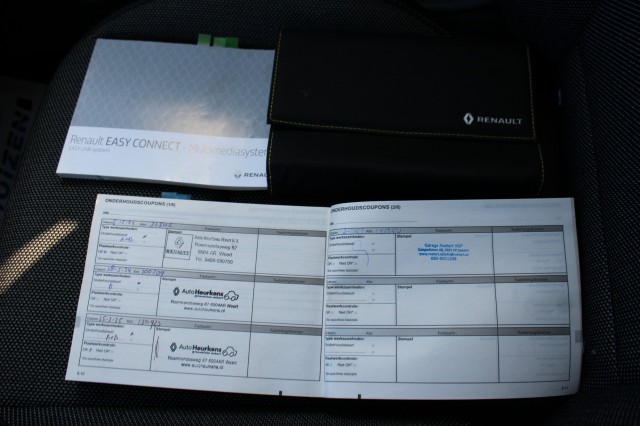 RENAULT CAPTUR 1.6 E-Tech Hybrid 145 Intens Automaat ECC/cruise/navi/PDC/halfleer, Autobedrijf Roetert, Loenen