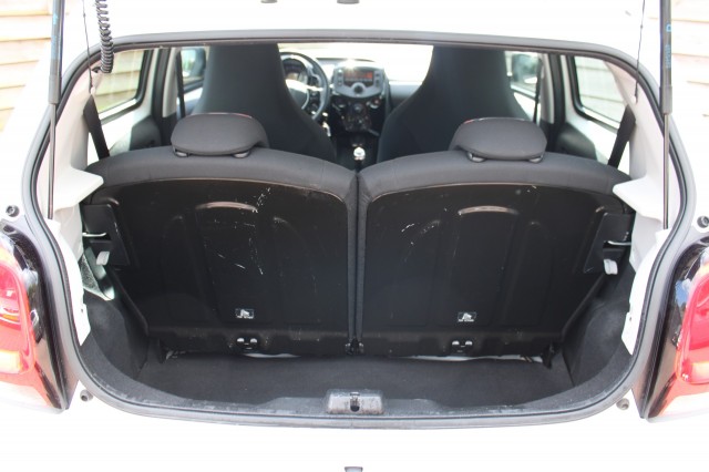 CITROEN C1 1.0 VTi Feel Airco/Radio/APK/Bluetooth/USB/Trekhaak 3-drs, Autobedrijf Roetert, Loenen