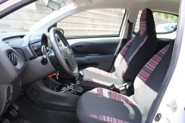 CITROEN C1 1.0 VTi Feel Airco/Radio/APK/Bluetooth/USB/Trekhaak 3-drs, Autobedrijf Roetert, Loenen