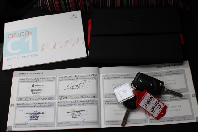 CITROEN C1 1.0 VTi Feel Airco/Radio/APK/Bluetooth/USB/Trekhaak 3-drs, Autobedrijf Roetert, Loenen