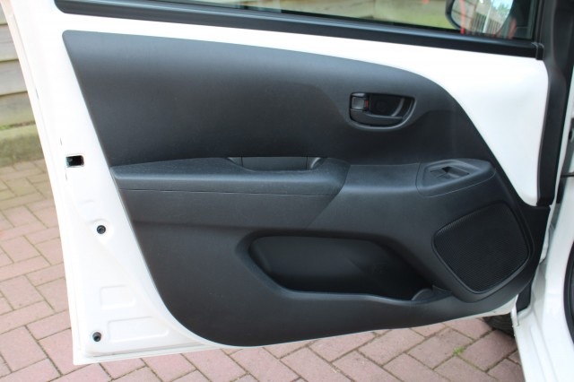 CITROEN C1 1.0 VTi Feel Airco/Radio/APK/Bluetooth/USB/Trekhaak 3-drs, Autobedrijf Roetert, Loenen