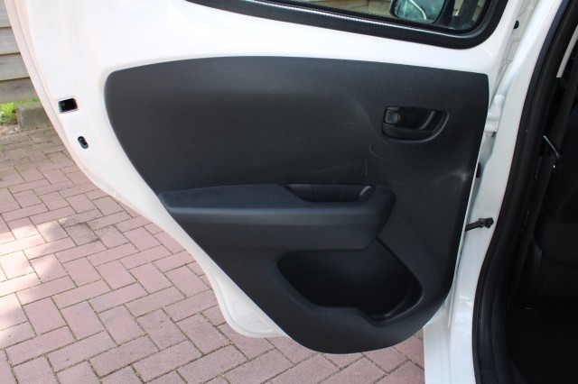 CITROEN C1 1.0 VTi Feel Airco/Radio/APK/Bluetooth/USB/Trekhaak 3-drs, Autobedrijf Roetert, Loenen