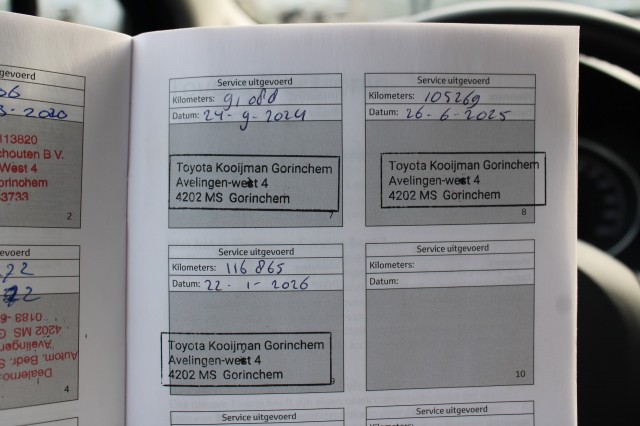 TOYOTA YARIS 1.5 HYB. Y20 Excl Ed Automaat ECC/navi/cruise/bluetooth/radioDAB/camera, Autobedrijf Roetert, Loenen