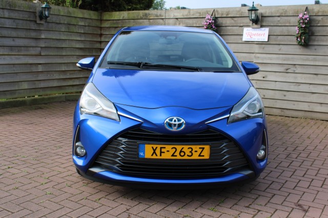 TOYOTA YARIS 1.5 HYB. Y20 Excl Ed Automaat ECC/navi/cruise/bluetooth/radioDAB/camera, Autobedrijf Roetert, Loenen