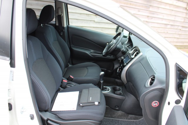 NISSAN NOTE 1.2 80pk Acenta ECC/Bluetooth/Cruise/Navi/Stoelverwarming, Autobedrijf Roetert, Loenen