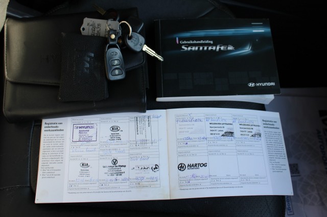 HYUNDAI SANTA FE 2.4i 174pk Business Edition ECC/Cruise/Navi/Leer/Camera/Trekhaak/Schuifdak, Autobedrijf Roetert, Loenen