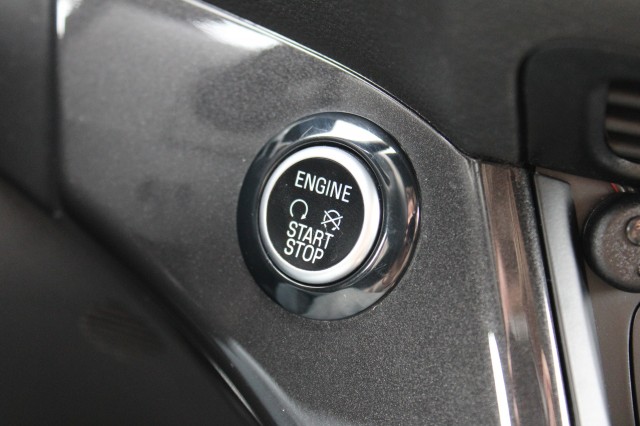 FORD KUGA 1.5 EcoB. ST Line, Autobedrijf Roetert, Loenen
