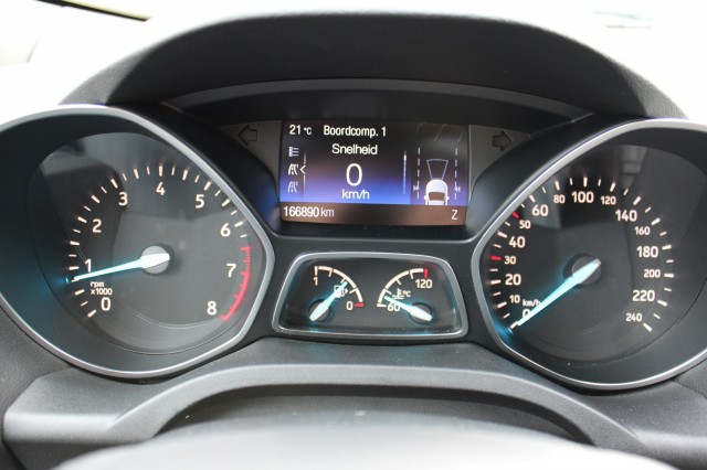 FORD KUGA 1.5 EcoB. ST Line, Autobedrijf Roetert, Loenen