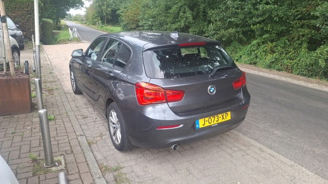BMW 1-SERIE 116D 115pk ECC/cruise/navi/PDC/USB 5-deurs, Autobedrijf Roetert, Loenen