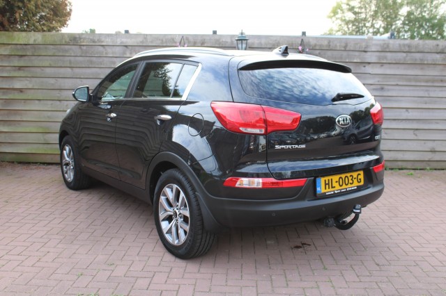 KIA SPORTAGE 1.6 GDI 135pk X-treme DynamicLine ECC/Cruise/Navi/Camera/Trekhaak/Stoelverw, Autobedrijf Roetert, Loenen