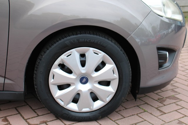 FORD C-MAX 1.6 125pk Trend Airco/Cruise/PDC, Autobedrijf Roetert, Loenen