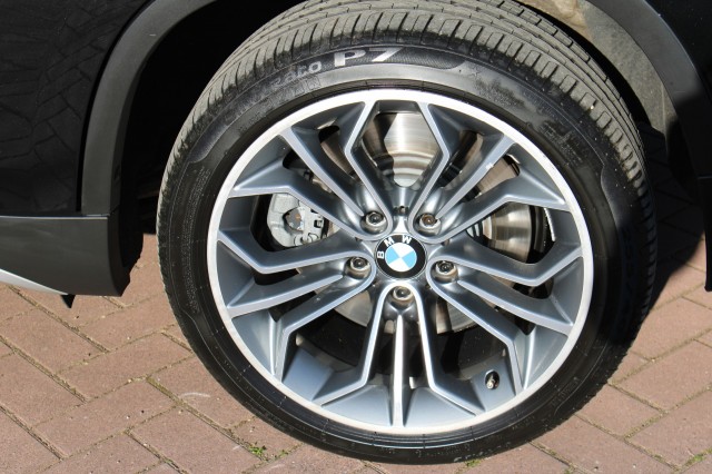 BMW X1 xDrive28i 258pk Automaat Executive ECC/Leer/Navi/Panodak/Stoelverw/Trekhaak, Autobedrijf Roetert, Loenen