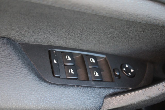 BMW X1 xDrive28i 258pk Automaat Executive ECC/Leer/Navi/Panodak/Stoelverw/Trekhaak, Autobedrijf Roetert, Loenen