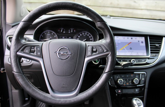 OPEL MOKKA X 1.4T 140pk Innovation automaat ECC/camera/cruse/half leer/navi/PDC, Autobedrijf Roetert, Loenen