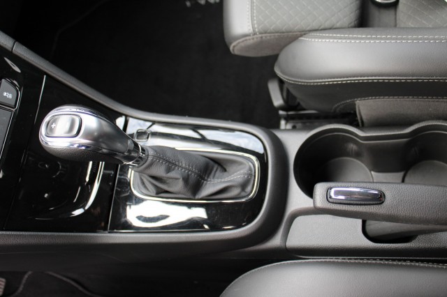 OPEL MOKKA X 1.4T 140pk Innovation automaat ECC/camera/cruse/half leer/navi/PDC, Autobedrijf Roetert, Loenen