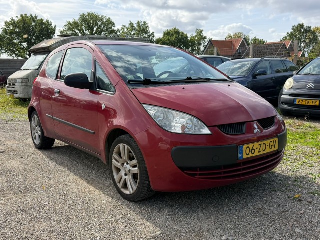 MITSUBISHI COLT MEENEEMPRIJS!! 1.3 95pk Incharge 3-drs Airco/Cruise/APK 01-2027, Autobedrijf Roetert, Loenen