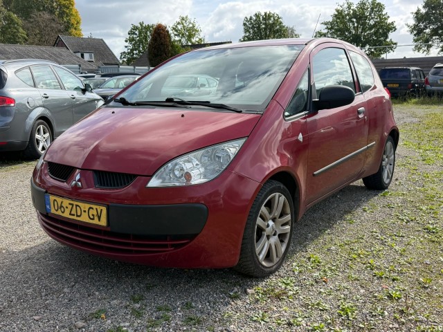 MITSUBISHI COLT MEENEEMPRIJS!! 1.3 95pk Incharge 3-drs Airco/Cruise/APK 01-2027, Autobedrijf Roetert, Loenen
