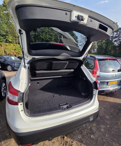 NISSAN QASHQAI 1.2 115pk Tekna ECC/360 camera panodak/navi/cruise/19 inch lm velgen, Autobedrijf Roetert, Loenen