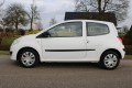 RENAULT TWINGO 1.2i 58pk Authentique, Autobedrijf Roetert, Loenen