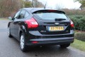 FORD FOCUS 1.0 EcoBoost 101pk Trend 5-drs Airco/PDC, Autobedrijf Roetert, Loenen
