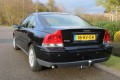 VOLVO S60 2.4 170pk Kinetic Chrono ECC/cruise/navi/PDC/half leer/trekhaak, Autobedrijf Roetert, Loenen