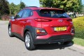 HYUNDAI KONA 1.0T 120pk Essence ECC/android-carplay/cruise/navi/camera/trekhaak, Autobedrijf Roetert, Loenen