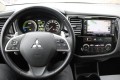 MITSUBISHI OUTLANDER 2.0PHEV 203pk Instyle automaat 4WD/leer/ECC/cruise/navi/schuifdak/standkachel/trekhaak, Autobedrijf Roetert