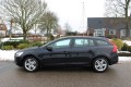 VOLVO V60 1.6 T3 150pk Kinetic ECC/cruise/navi/PDC/trekhaak, Autobedrijf Roetert, Loenen