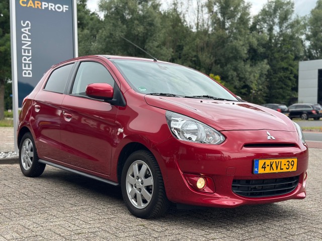 Mitsubishi Space star - 1.2 Intense Automaat Perfect Onderhouden '' Clima - Radio - Allseasonbanden ''