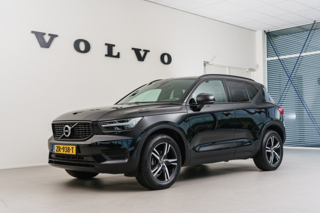 VOLVO XC40 T3 R-Design, Luxury Line, Automobielbedrijf S. van der Veen, Nijverdal