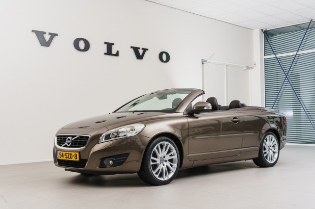 VOLVO C70