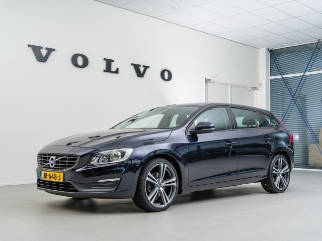 VOLVO V60 2.0 T3 KINETIC, Automobielbedrijf S. van der Veen, Nijverdal