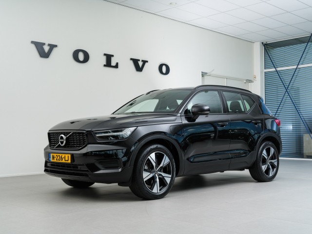 VOLVO XC40 1.5 T4 RECHARGE R-DESIGN, Automobielbedrijf S. van der Veen, Nijverdal