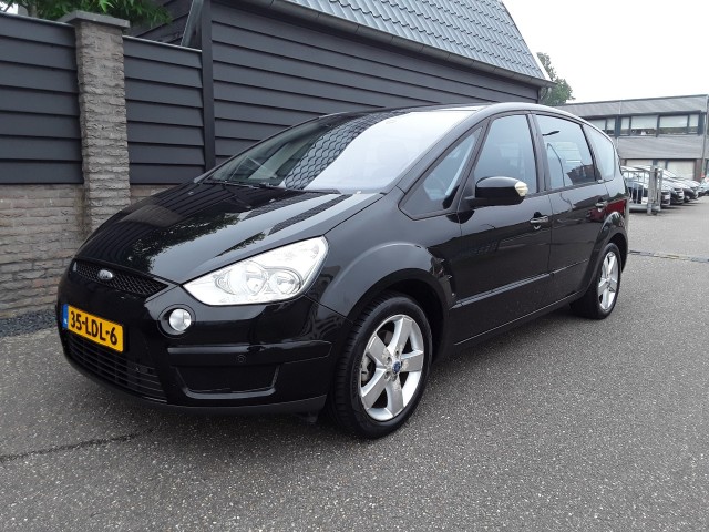 FORD S-MAX 2.0 TREND 7 personen, Auto Centrale Wageningen, Wageningen